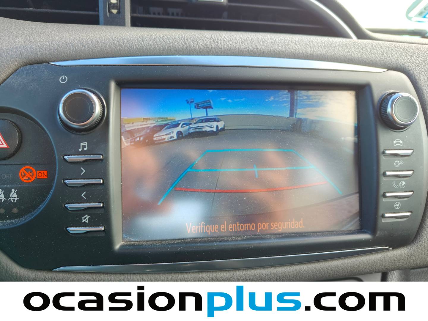 Equipamiento del Toyota Yaris Toyota Yaris 100H Advance (100 CV)