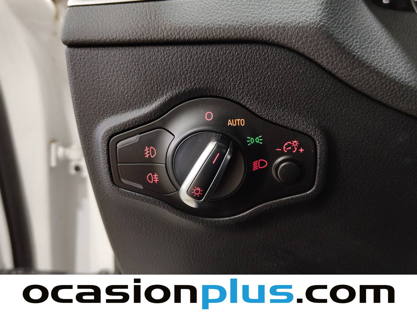 Extras y acabados del Audi Q5 Audi Q5 2.0 TDI DPF (143 CV)