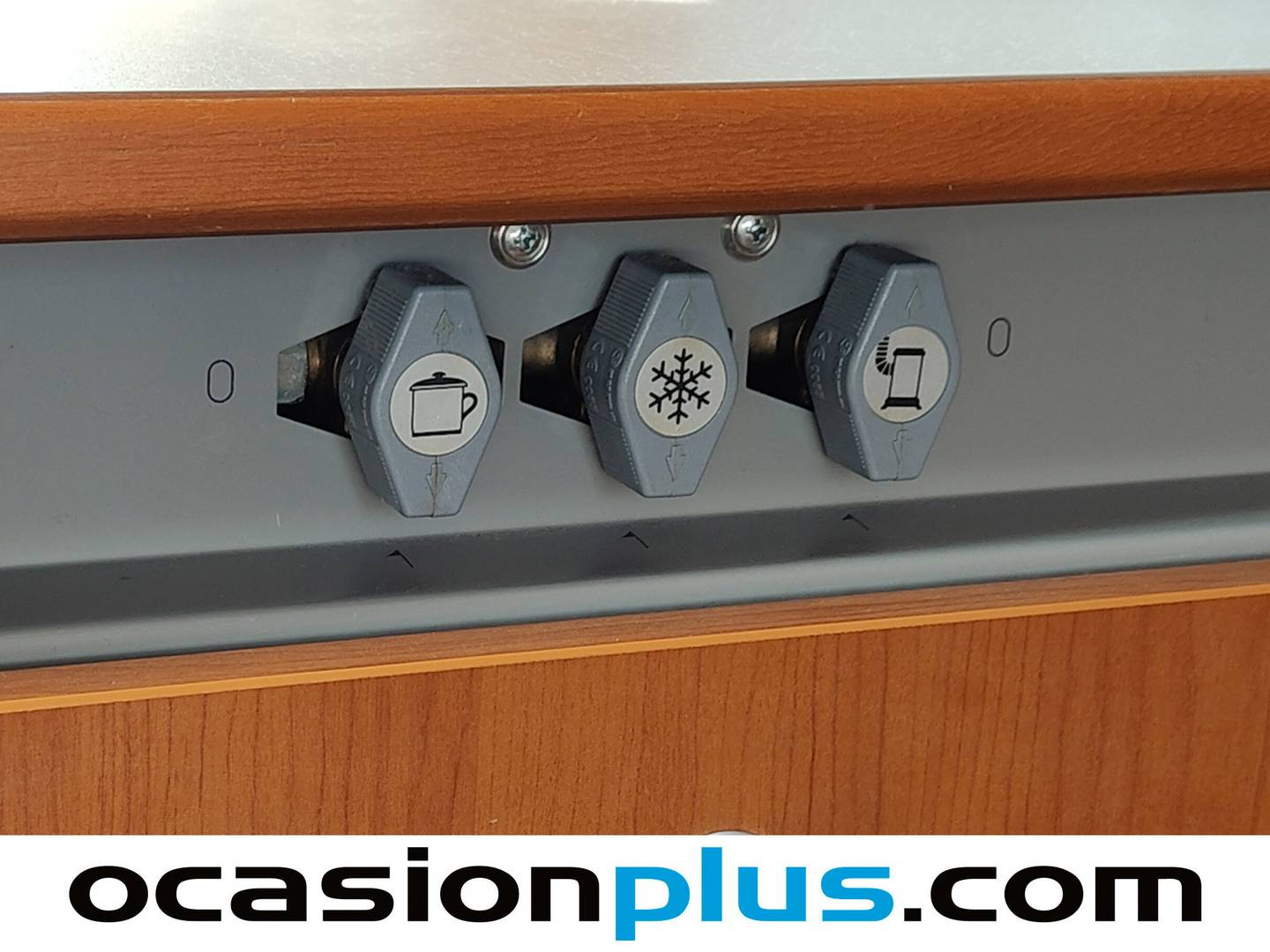 Capron Sunlight T65 Capron Sunlight T65 T65 a70 (140 Cv) 4 Plazas de segunda mano