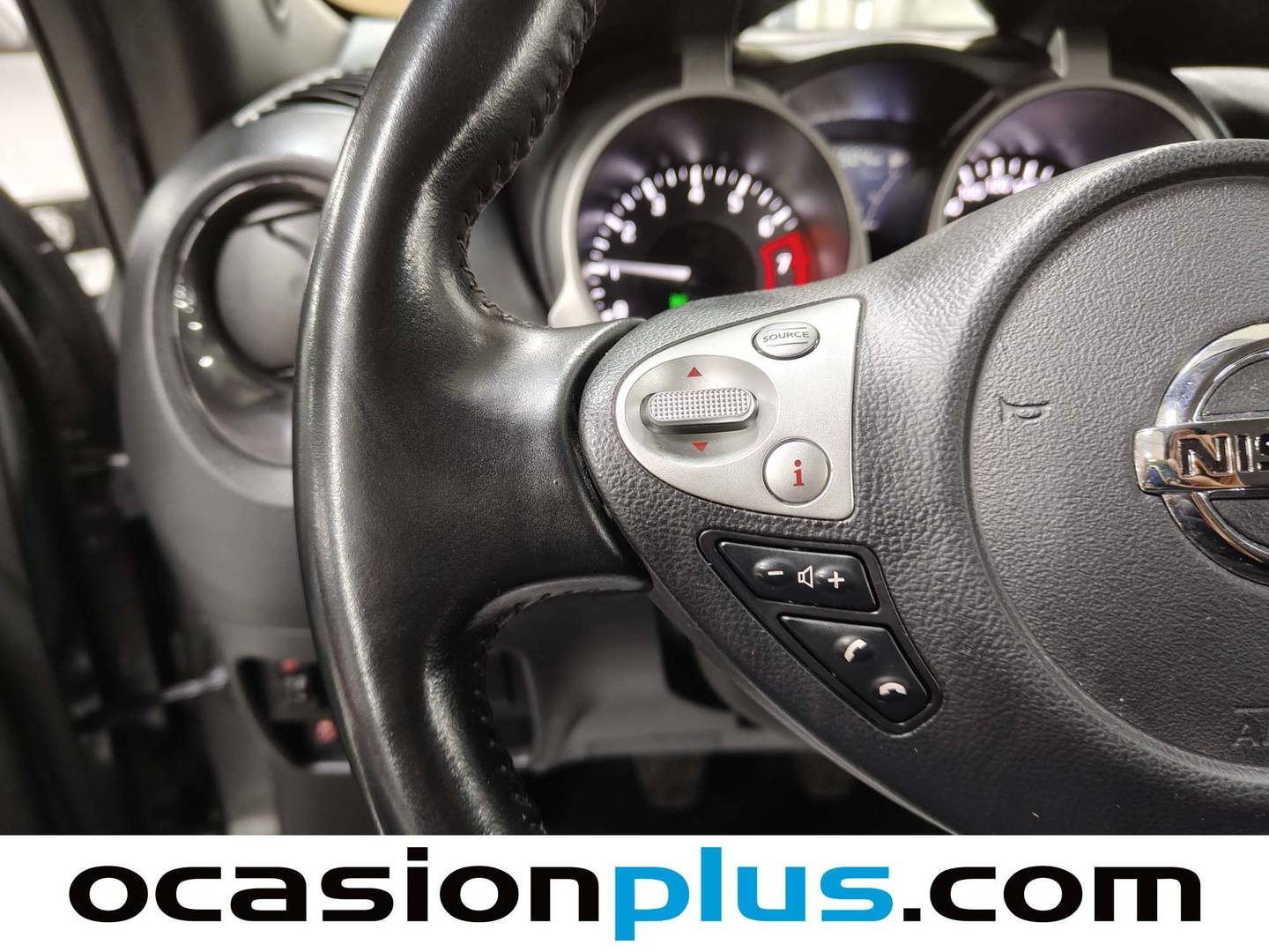 Foto Nissan JUKE Nissan Juke E6D-Temp (112 CV) 5M/T N-CONNECTA