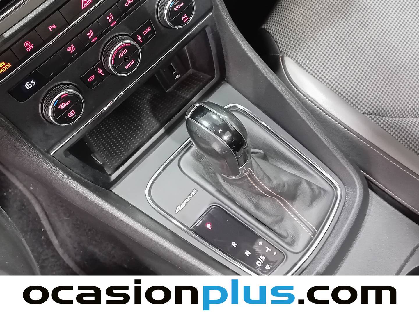 Seat León Seat León ST 1.8 TSI S&S X-perience 4Drive DSG (180 CV) de segunda mano