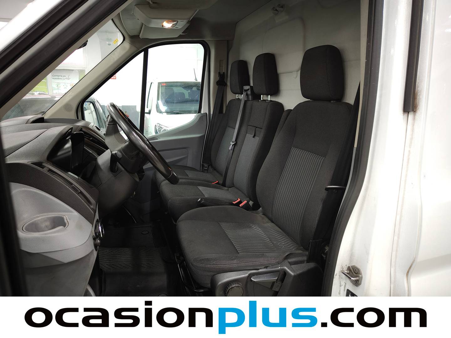 Foto asientos delanteros Ford Transit Ford Transit Furgon 350 L3H2 Trend Delantera (130 CV)