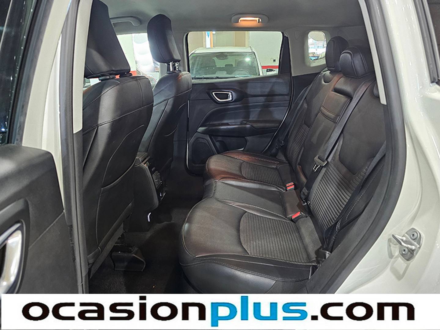 Foto Jeep Compass Jeep Compass 1.5 MHEV Night Eagle DCT (130 CV)