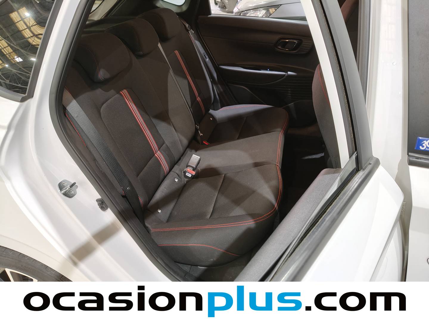 Foto asientos traseros Hyundai i20 Hyundai i20 1.2 MPI N Line 30 Aniversario (84 CV)