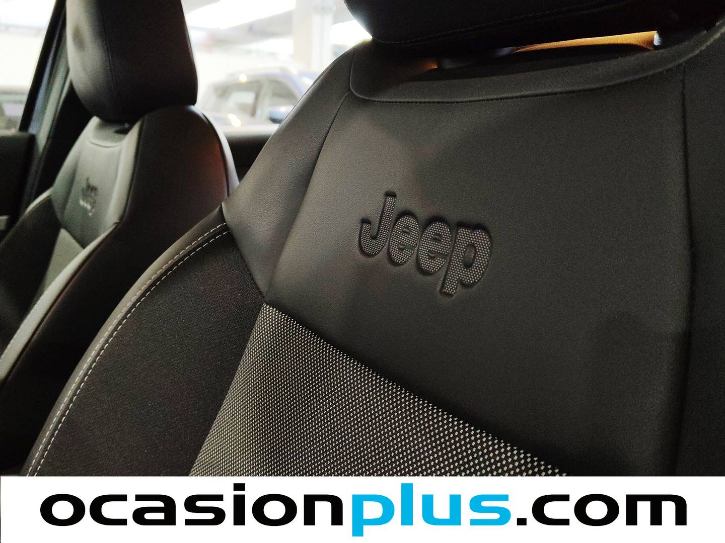 Extras y acabados del Jeep Avenger Jeep Avenger 1.2 G Altitude (100 CV)