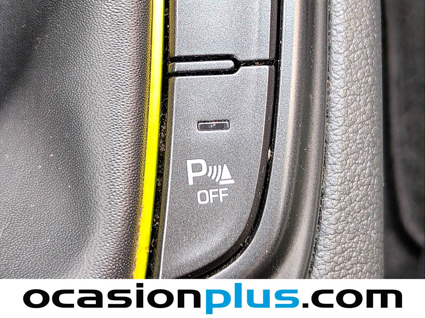 Acabados Hyundai Kona Hyundai Kona 1.0 TGDI Tecno Lime 4x2 (120 CV)