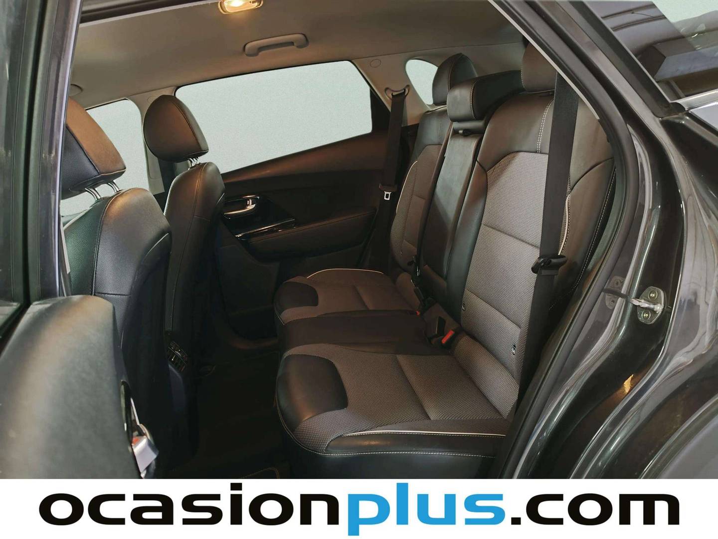 Foto asientos traseros KIA e-Niro KIA e-Niro Emotion (136 CV)