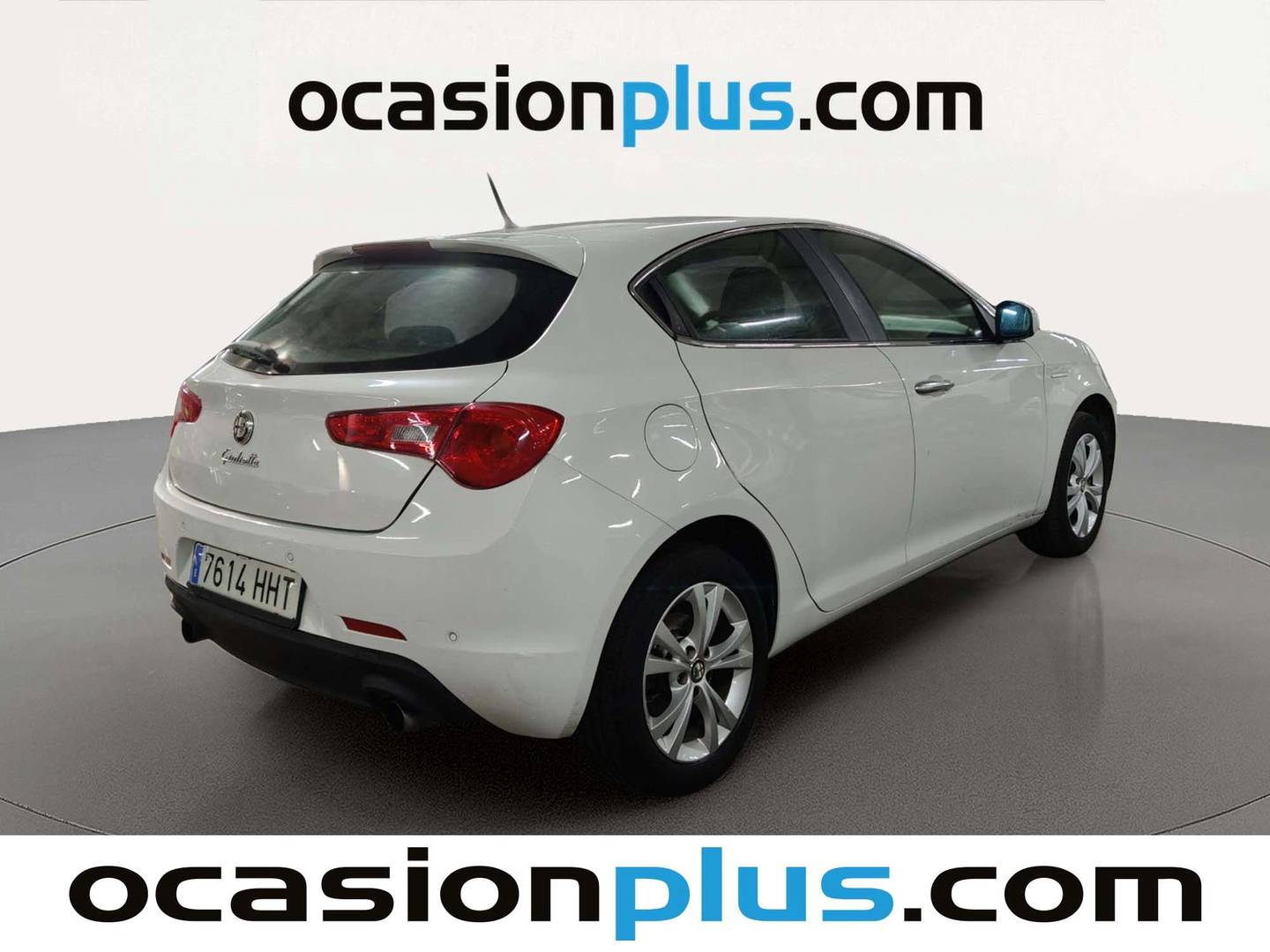 Foto trasera Alfa Romeo Giulietta Alfa Romeo Giulietta 2.0 JTDm Distinctive TCT (170 CV) derecha