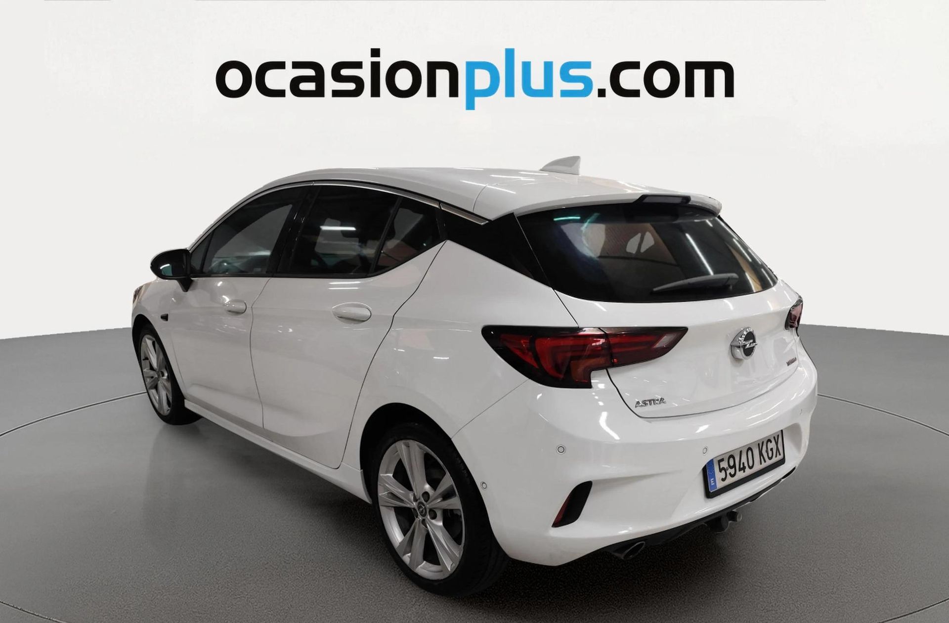 Opel Astra 1.6 Turbo GSi Line - foto 3