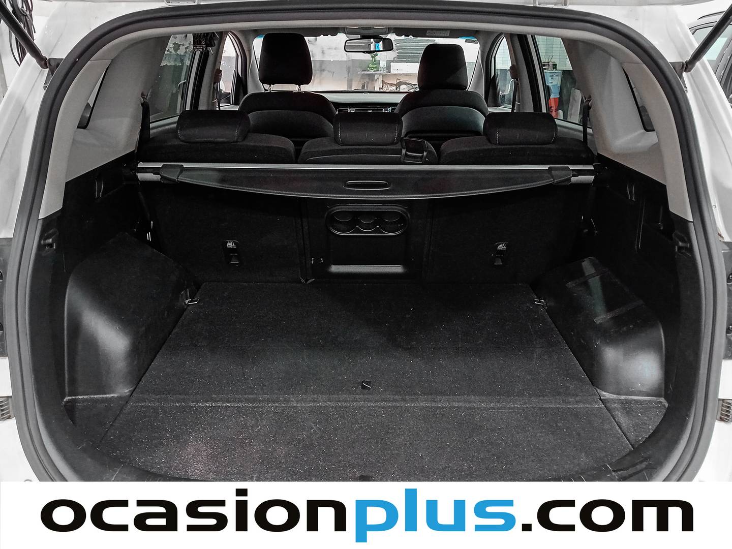 Fotos maletero KIA Carens Kia Carens 1.7 CRDi VGT Drive Eco-Dynamics (115 CV)