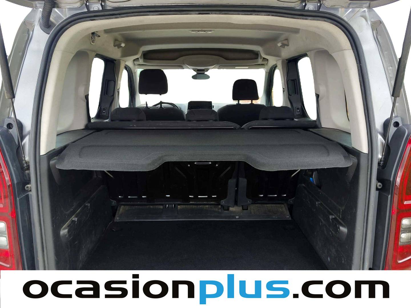 Fotos maletero Opel Combo Life Opel Combo Life 1.2 Turbo S&S Selective L (110 CV)