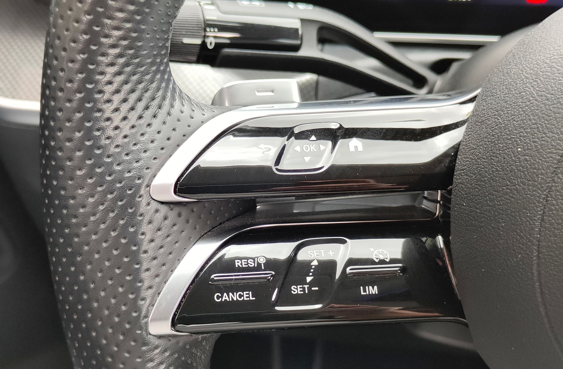 Mercedes-Benz Clase C 220 d Pack AMG - foto 28