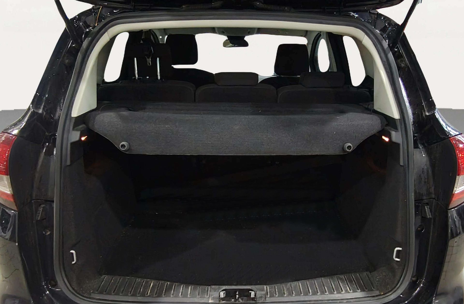 Ford C-Max 1.0 EcoBoost Titanium - foto 13