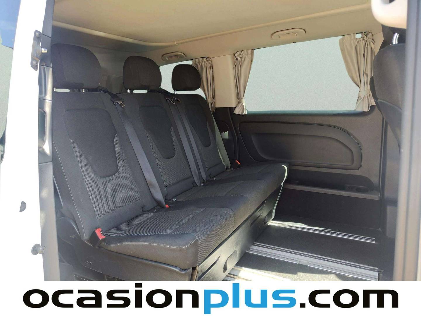 Fotos maletero Mercedes Vito Mercedes Vito Combi 220 d Marco Polo Activity Largo (163 CV)