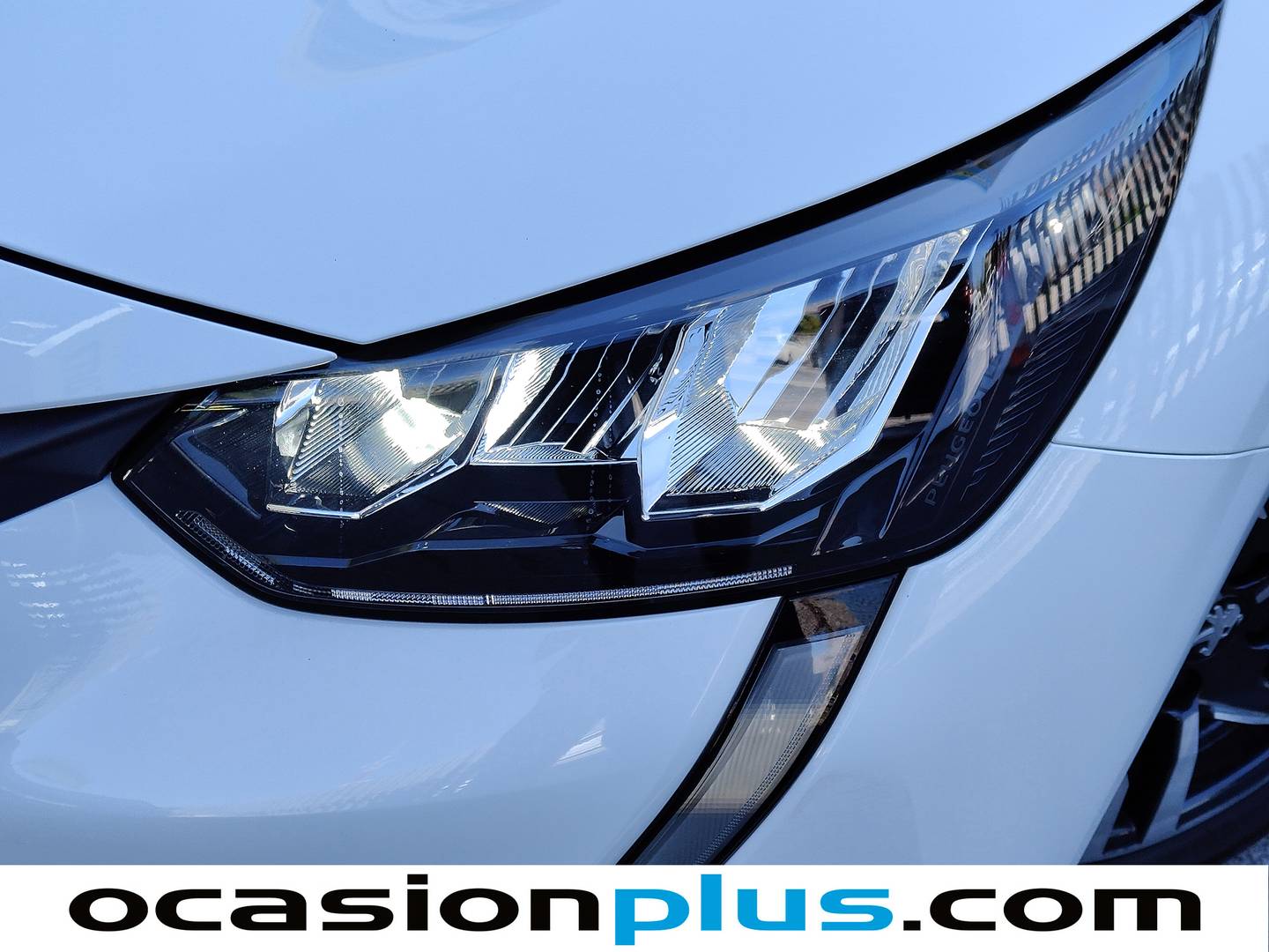 Equipamiento del Peugeot 208 Peugeot 208 PureTech 100 Allure (100 CV)