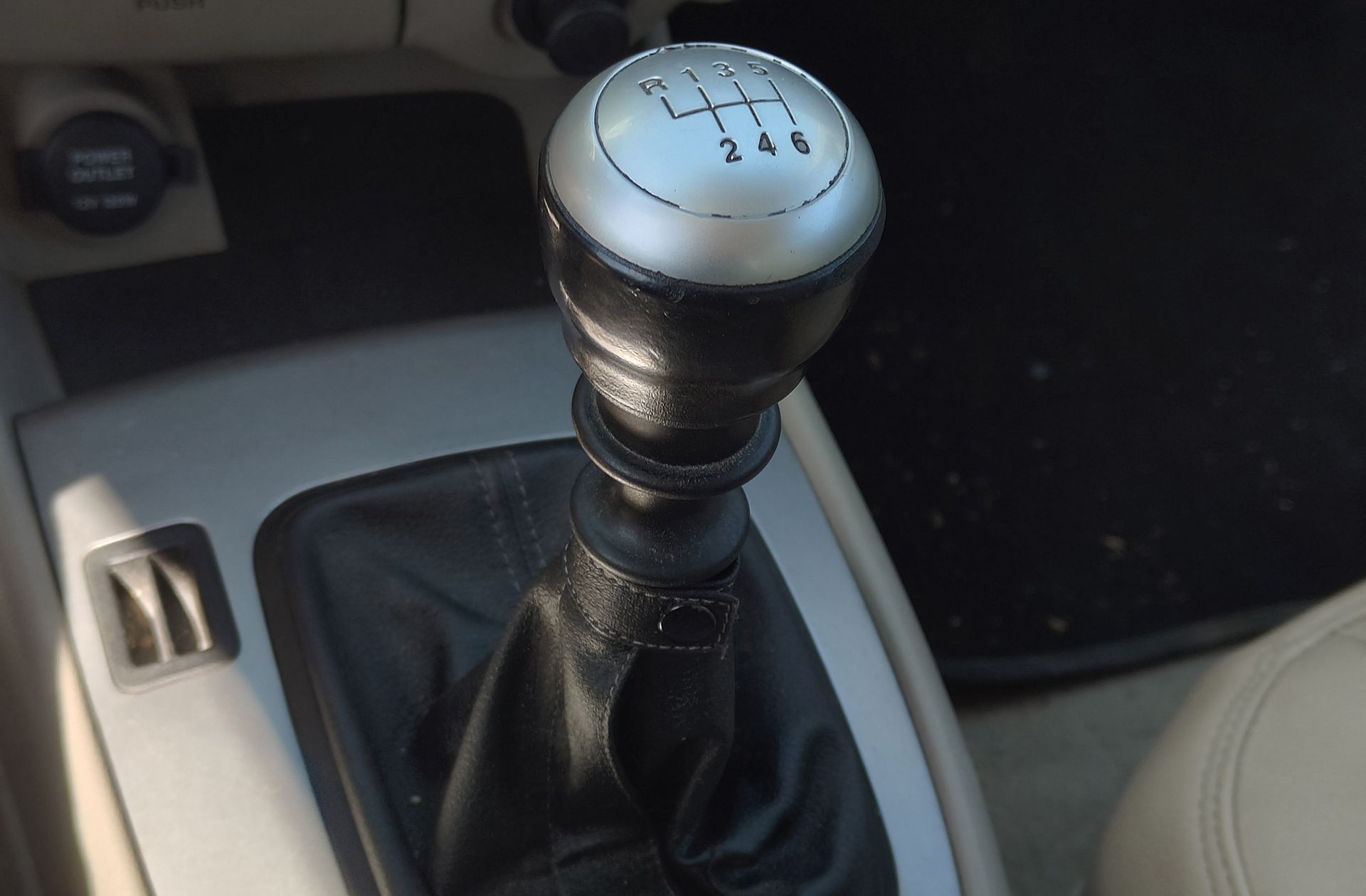 Hyundai Sonata 2.0 CRDi VGT Comfort - foto 5