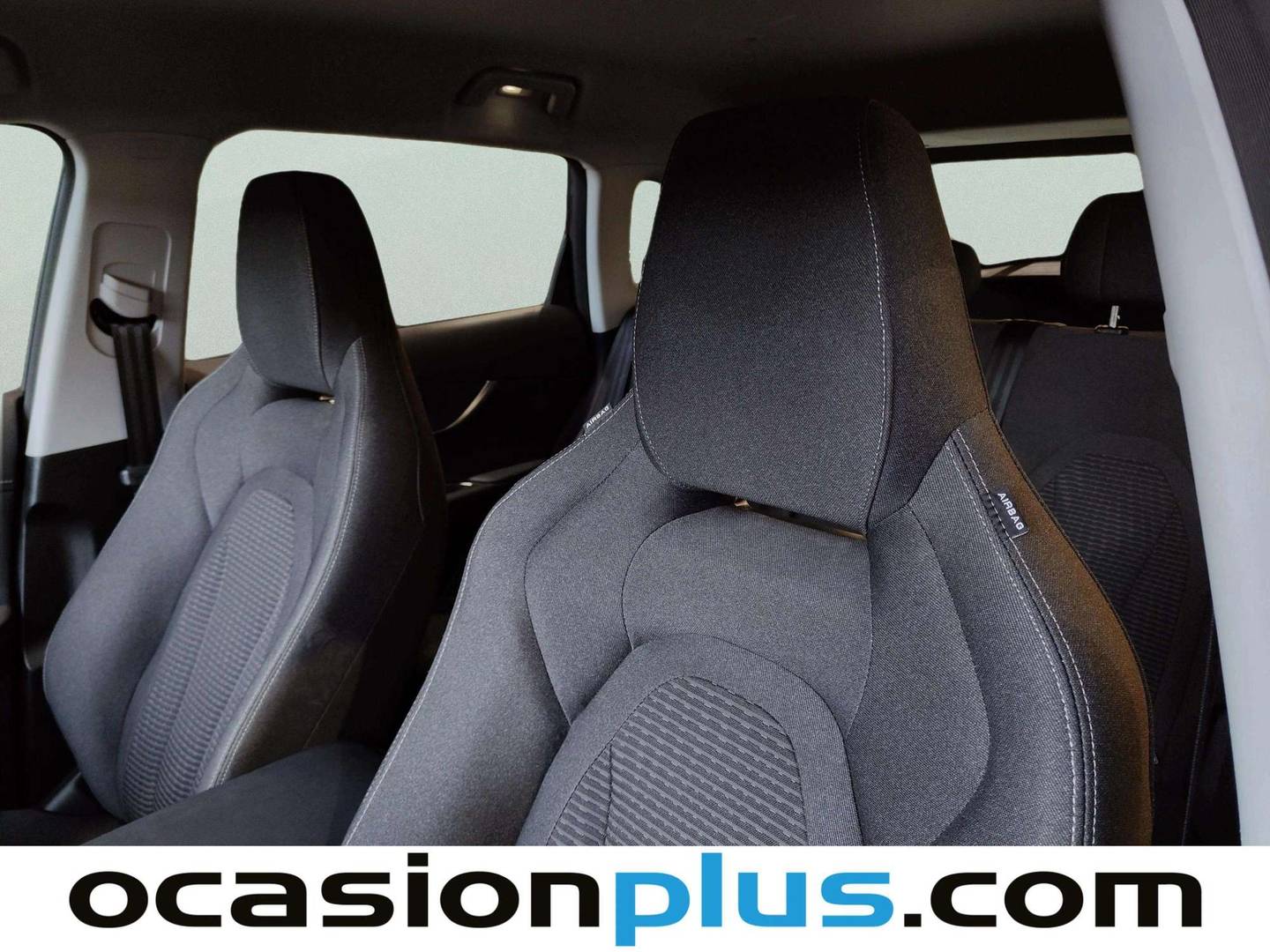 Extras y acabados del EBRO S700 EBRO S700 1.6 TGDI Comfort DCT (147 CV)