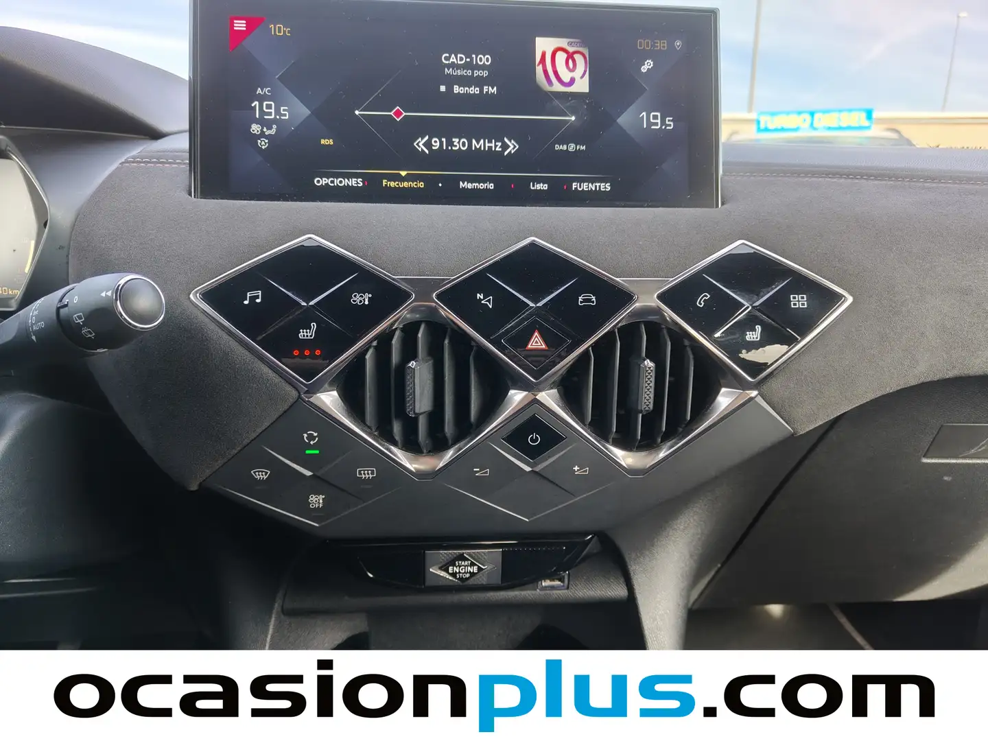 Foto DS DS 3 Crossback DS DS3 Crossback Performance Line BlueHDi (110 CV)