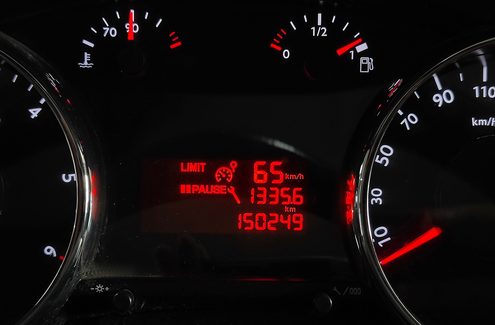 Peugeot 5008 1.6 HDi FAP Premium 7 plazas - foto 8