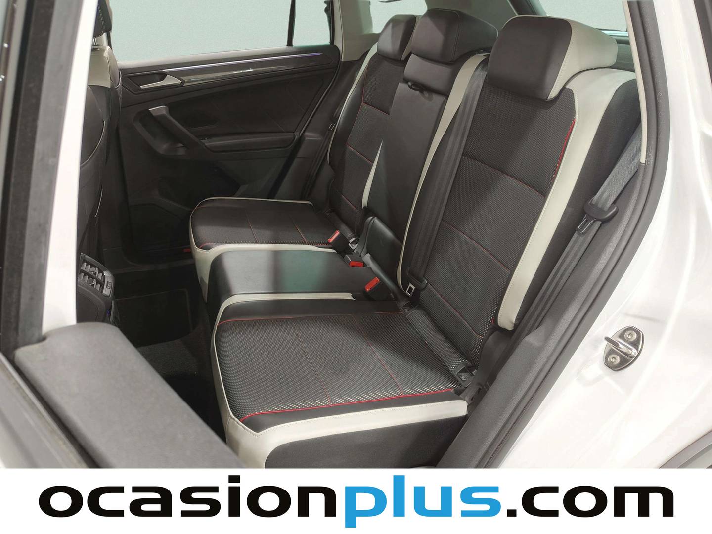 Foto asientos traseros Volkswagen Tiguan Volkswagen Tiguan Urban Sport 2.0 TDI (150 CV)