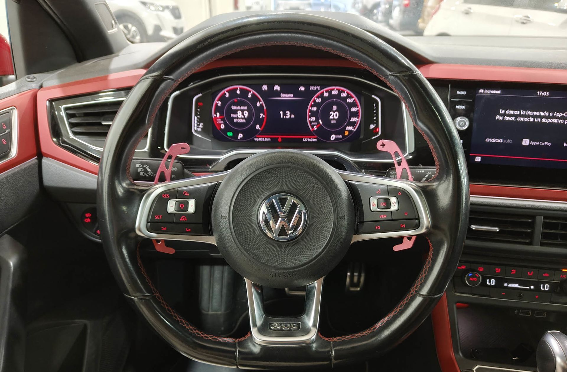 Volkswagen Polo GTI 2.0 TSI DSG - foto 25