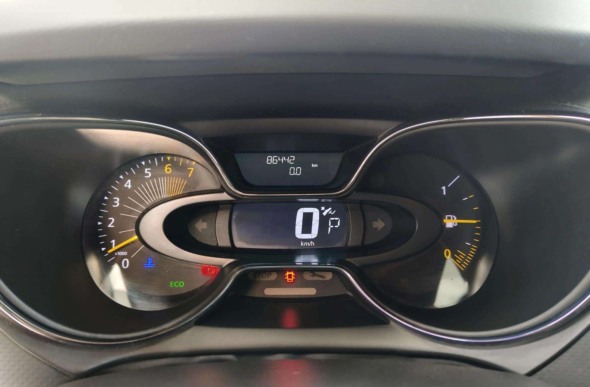 Renault Captur Zen Energy TCe EDC - foto 21