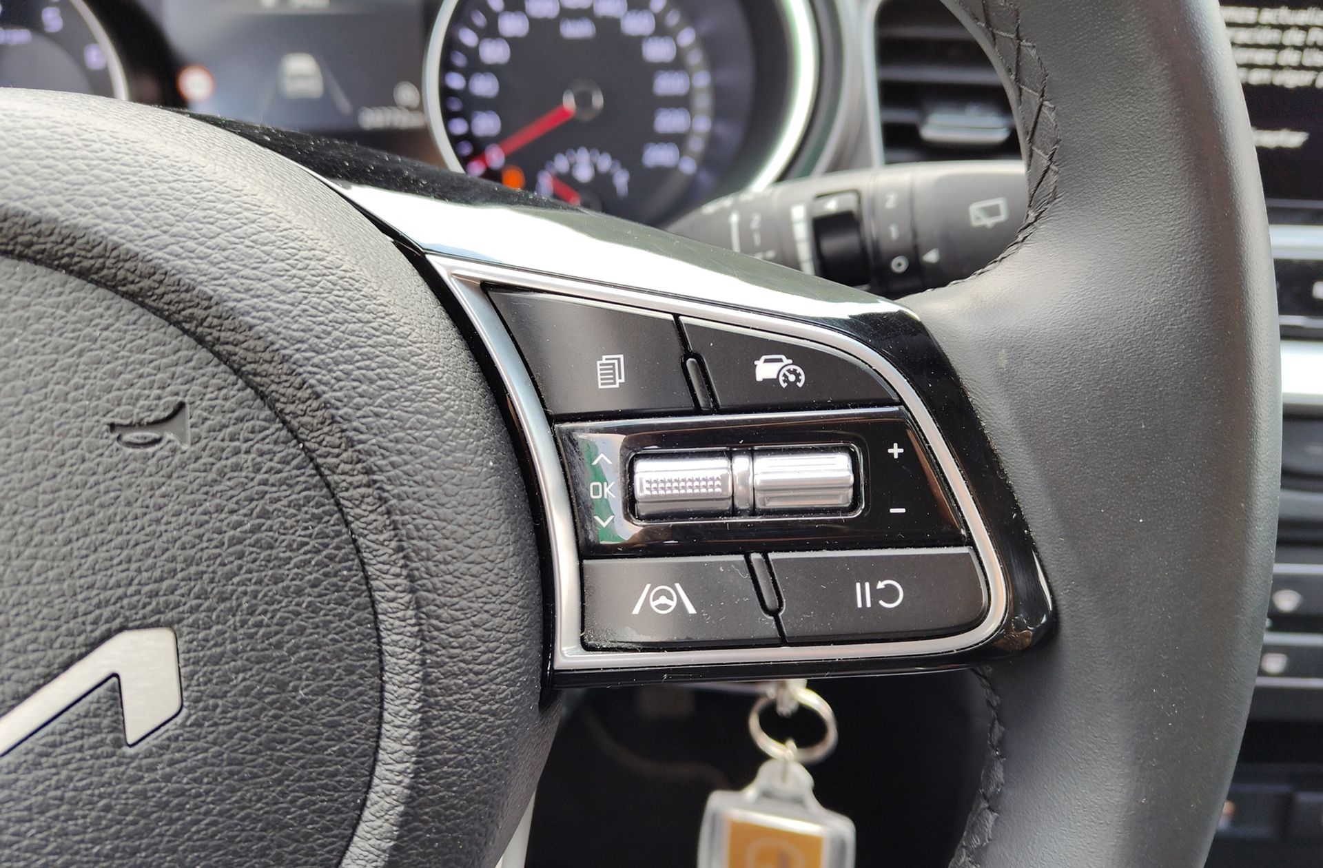 Kia Ceed 1.0 T-GDi Concept - foto 26