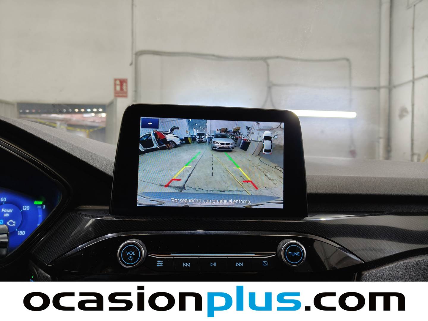 Foto Ford Kuga Ford Kuga 2.5 Duratec PHEV ST-Line Auto  (225 CV)