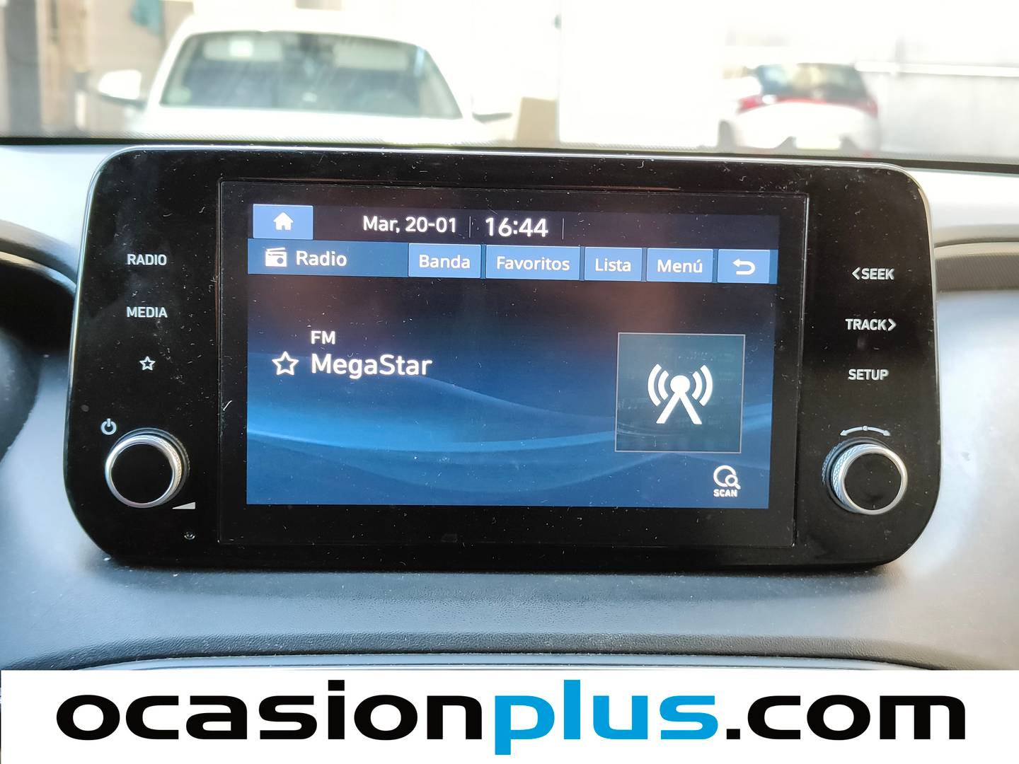 Foto Hyundai Santa Fe Hyundai Santa Fe 1.6 TGDi HEV Klass 4x2 Auto (230 CV) 7 Plazas