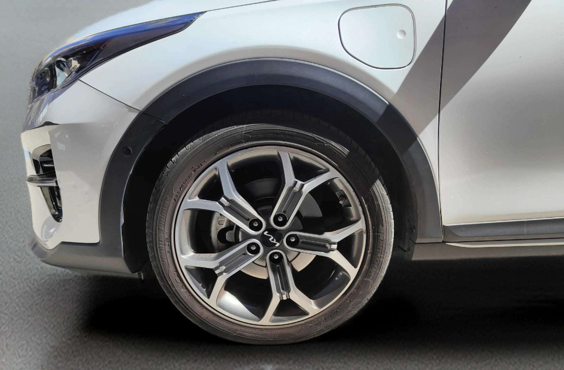 Kia XCeed 1.6 GDi PHEV eMotion - foto 42