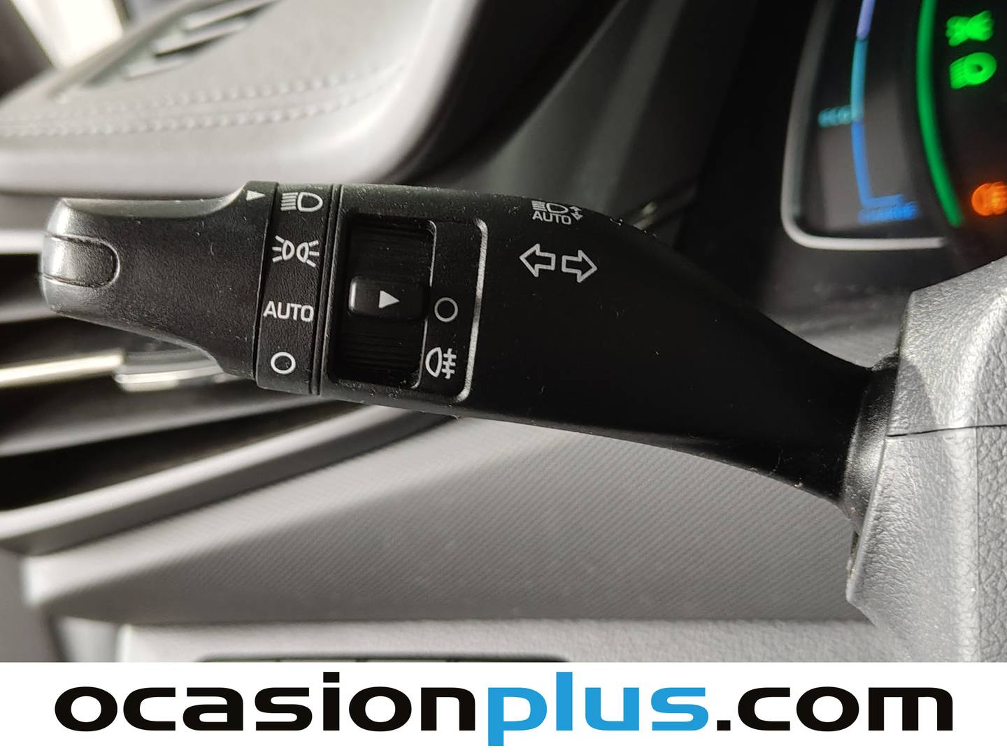 Foto Hyundai IONIQ Hyundai Ioniq 1.6 GDI HEV Tecno DCT (141 CV)