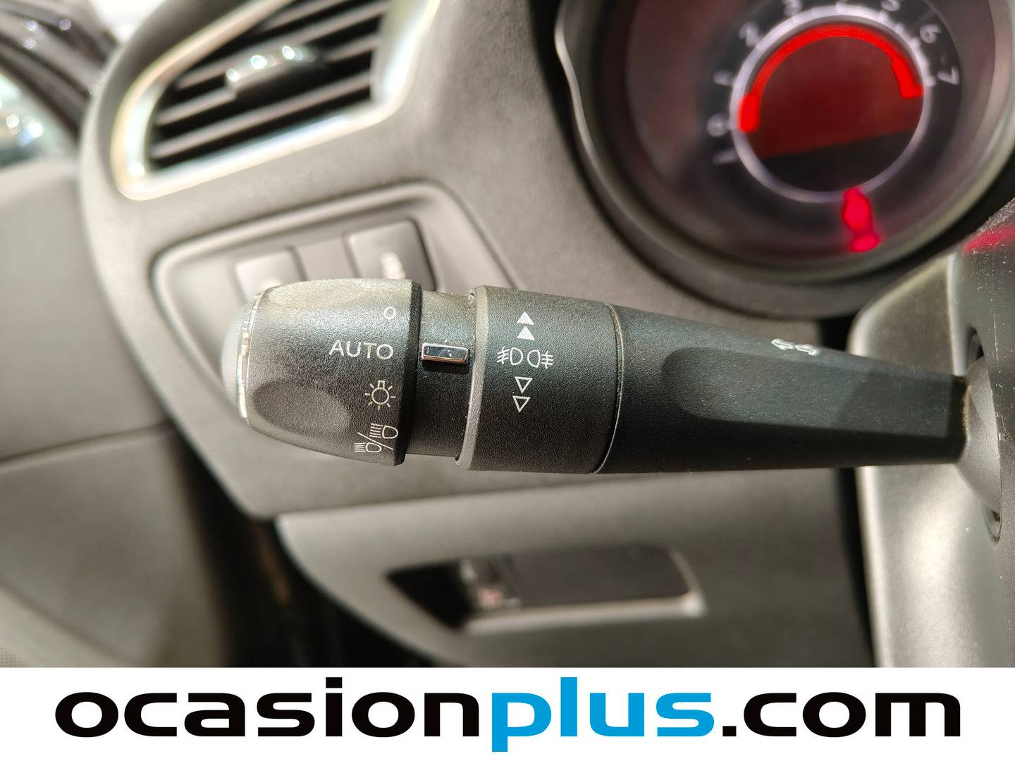 Citroën C4 Citroën C4 PureTech 130 S&S Collection (130 CV) 2014