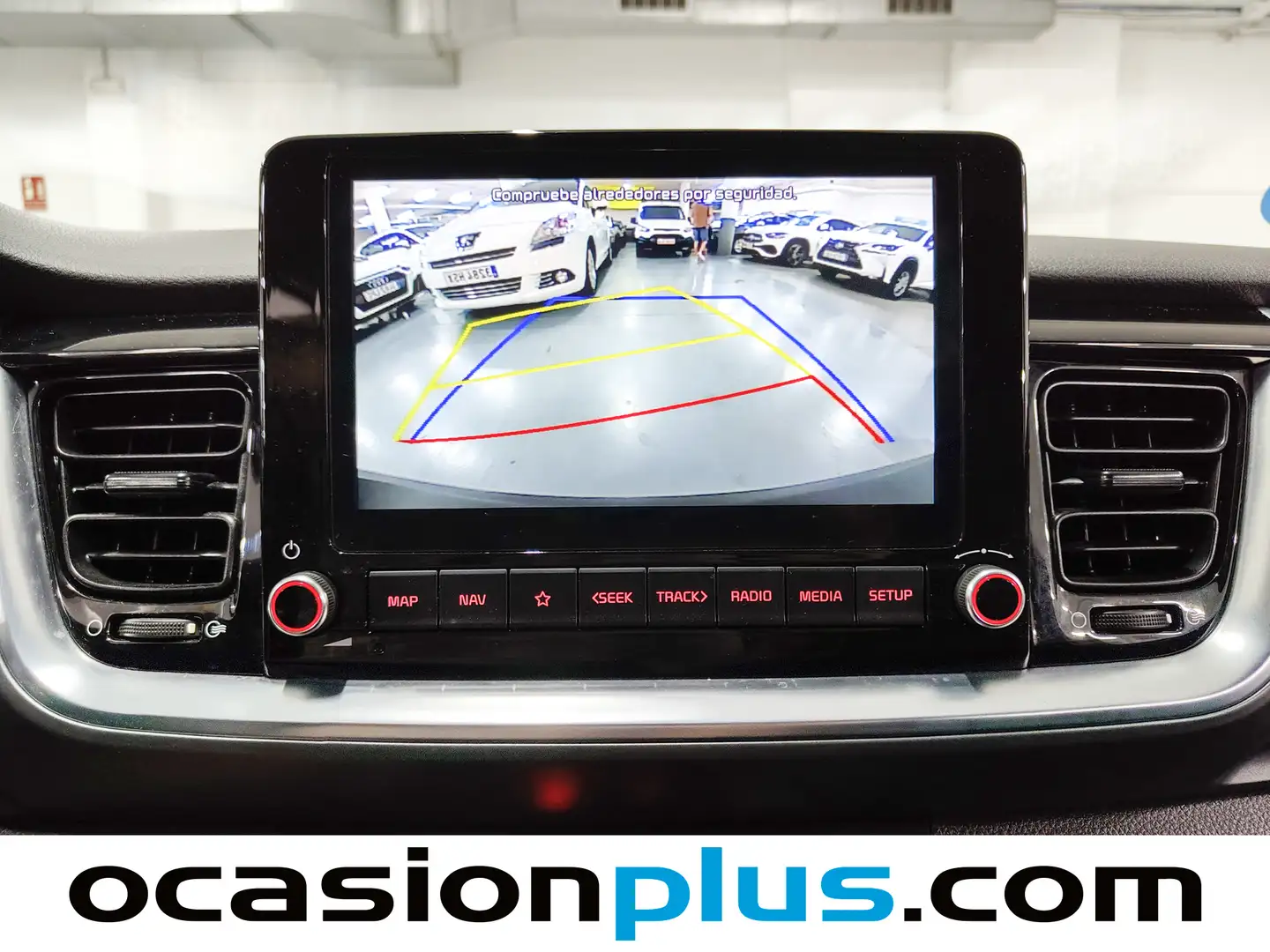 Foto KIA Stonic Kia Stonic 1.0 T-GDi MHEV Drive DCT (120 CV)