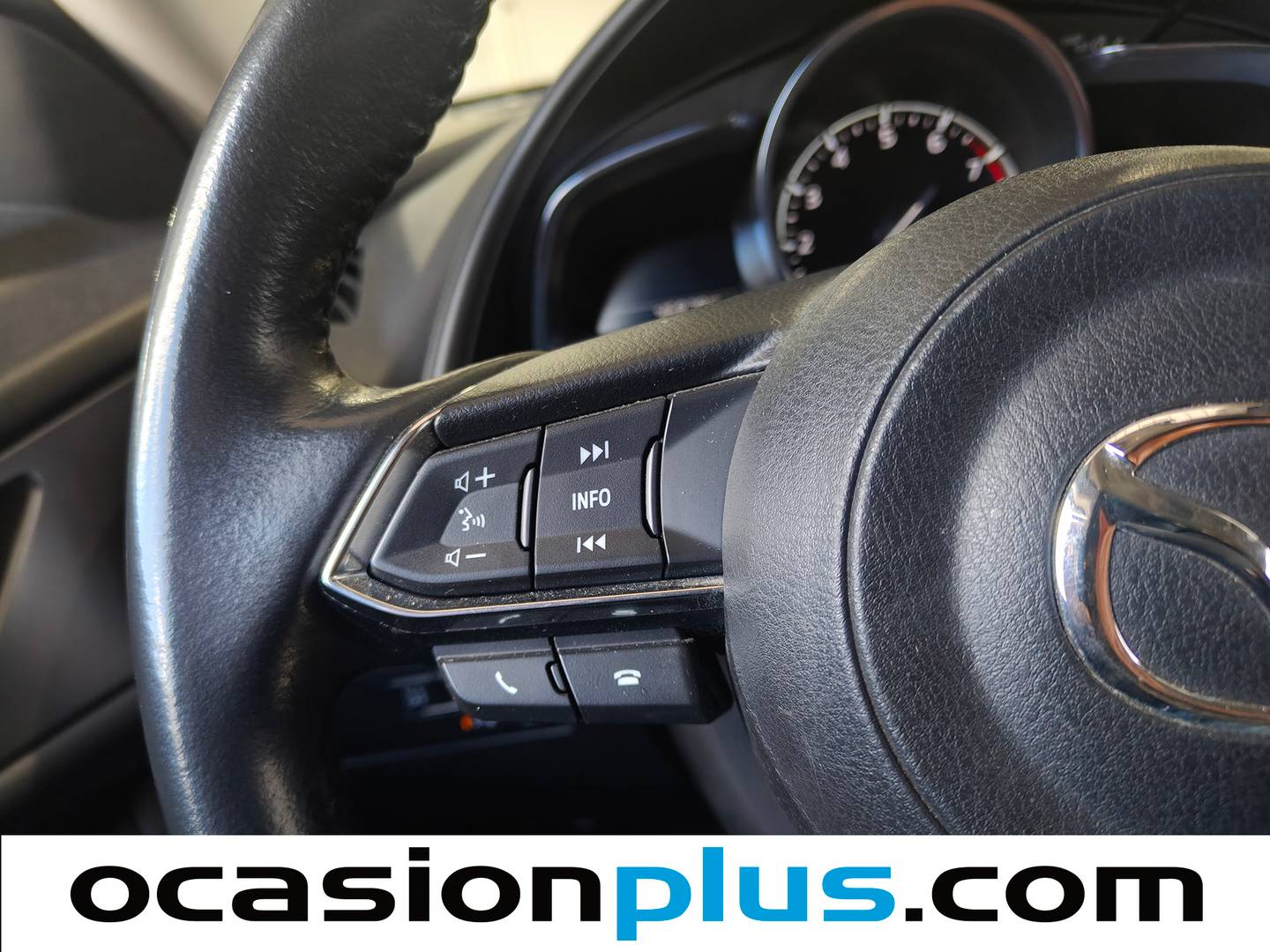 Acabados Mazda CX-3 Mazda CX-3 2.0 G Zenith 2WD (121 CV)