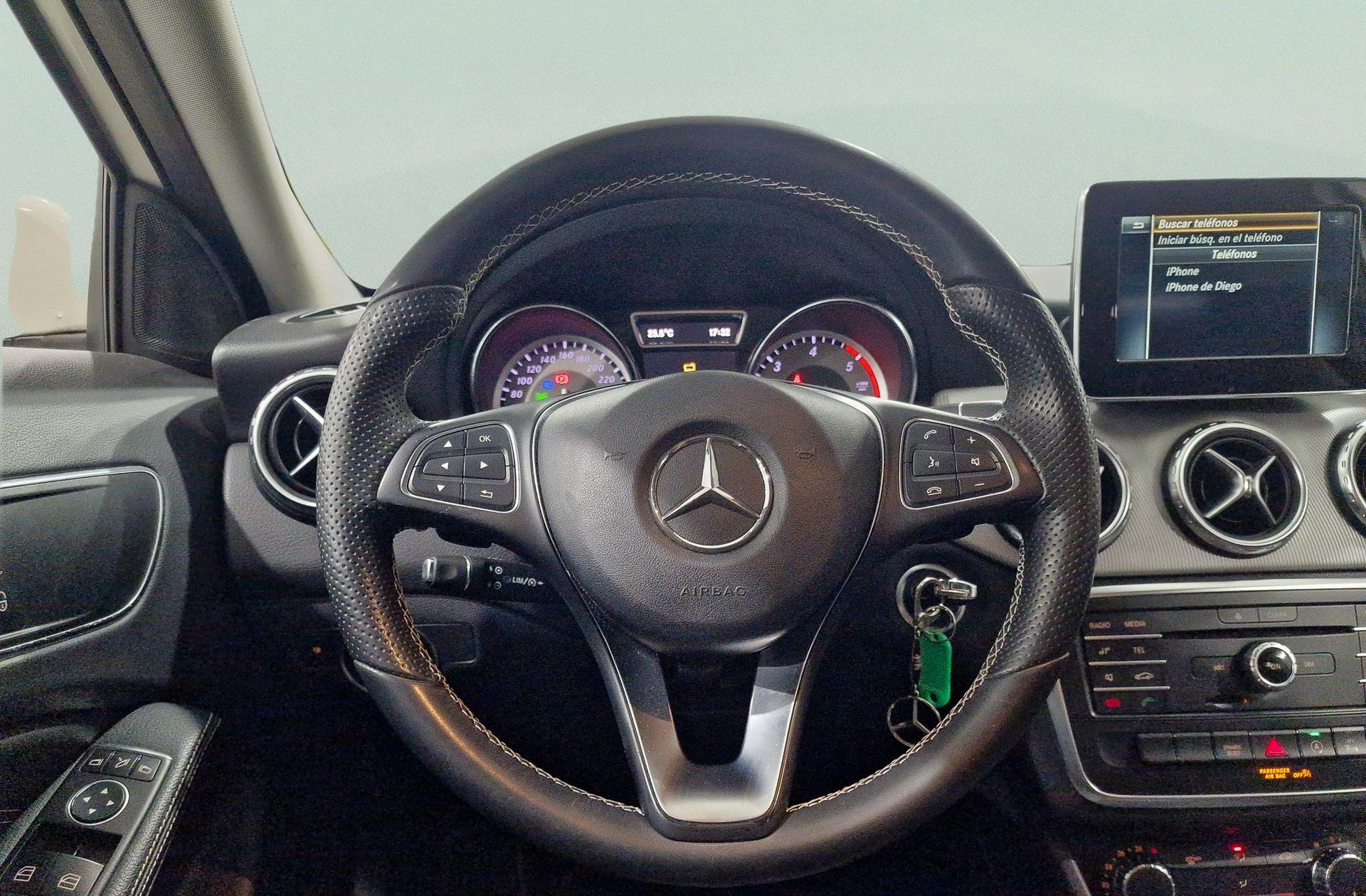 Mercedes-Benz GLA 200 d Style - foto 22