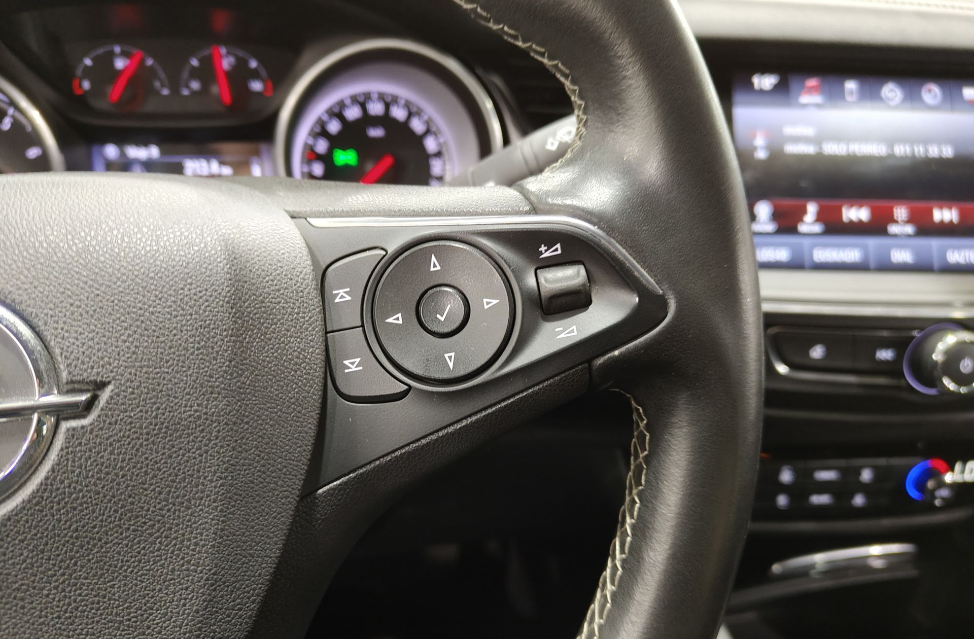 Opel Insignia GS 1.5 Turbo XFL Selective - foto 24