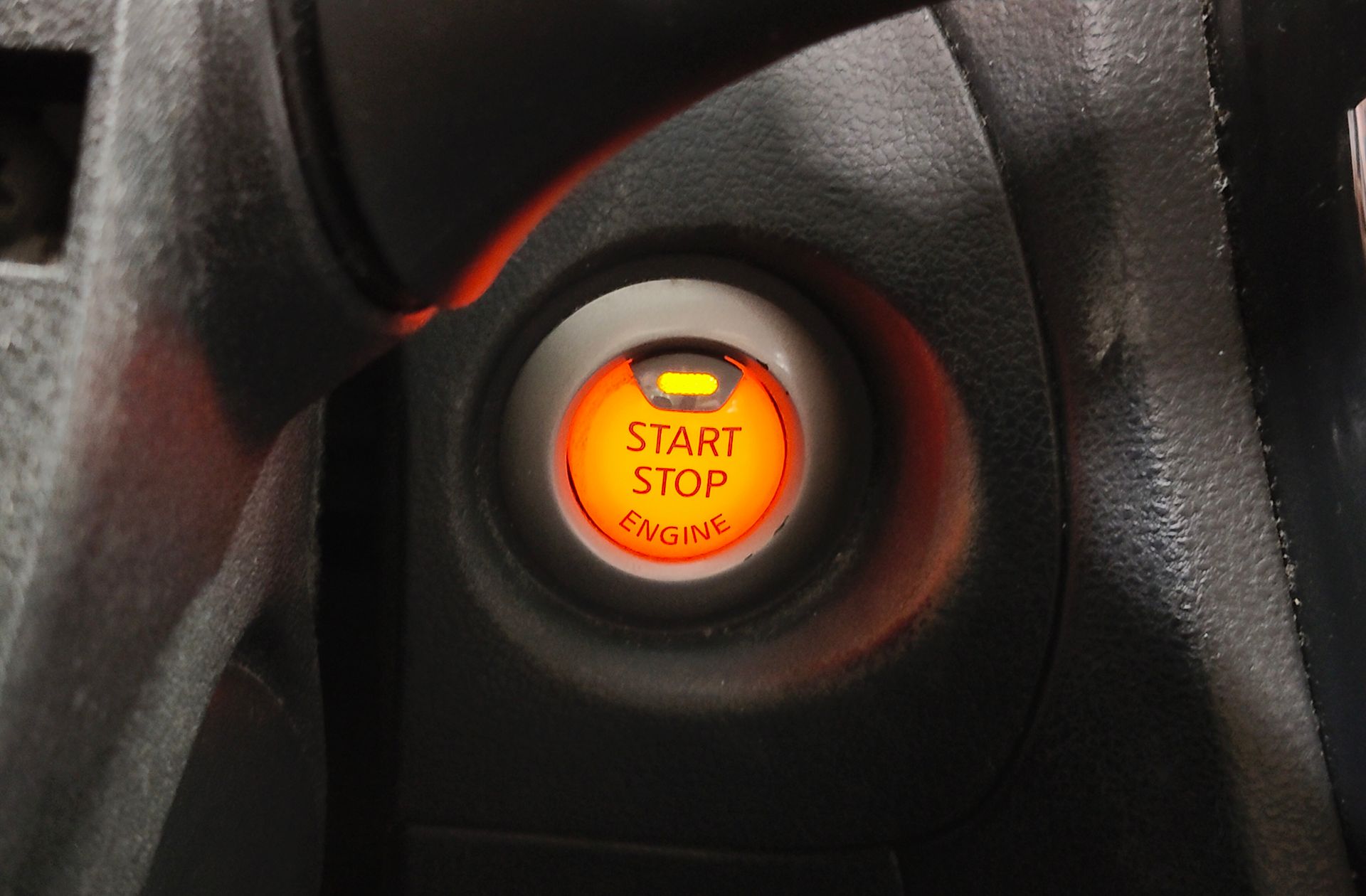 Nissan Juke 1.6 Tekna Premium 4x2 - foto 25
