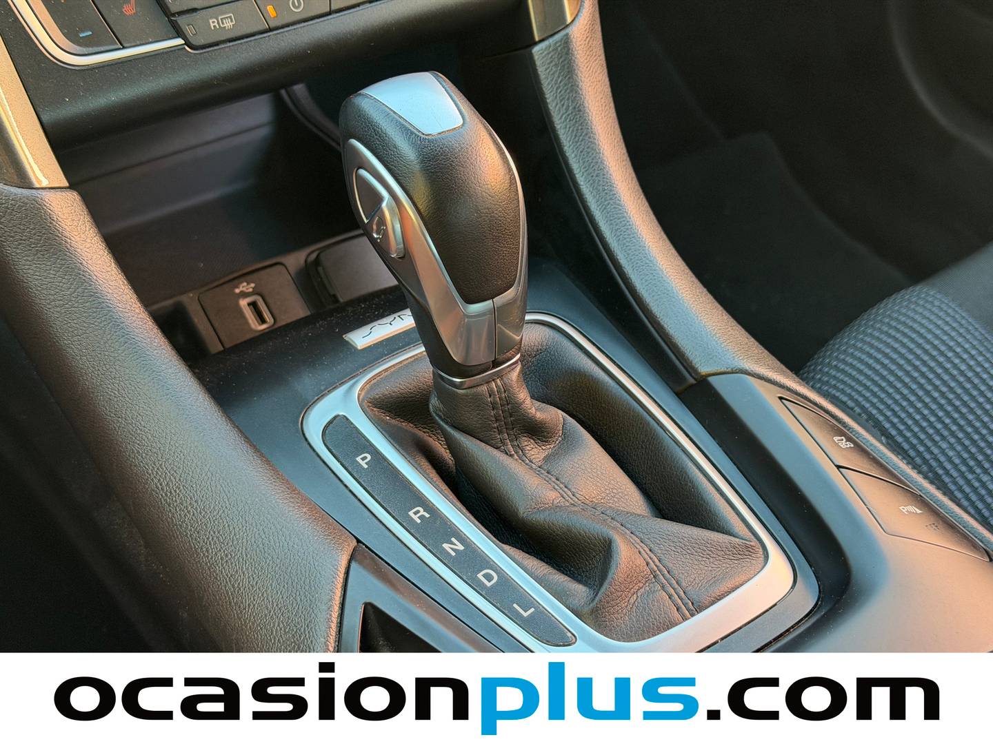 Ford Mondeo Ford Mondeo 2.0 Híbrido Titanium HEV AT 137 kW (187 CV) de segunda mano