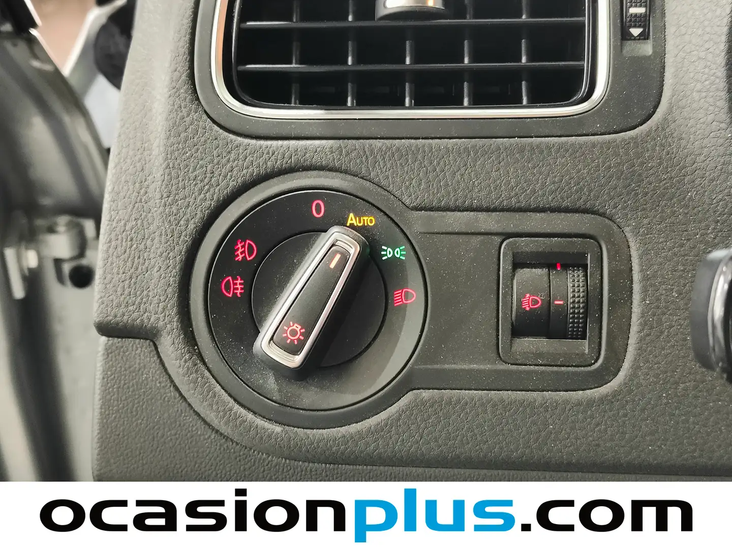 Foto Volkswagen Polo Volkswagen Polo Sport 1.2 TSI BMT (90 CV)