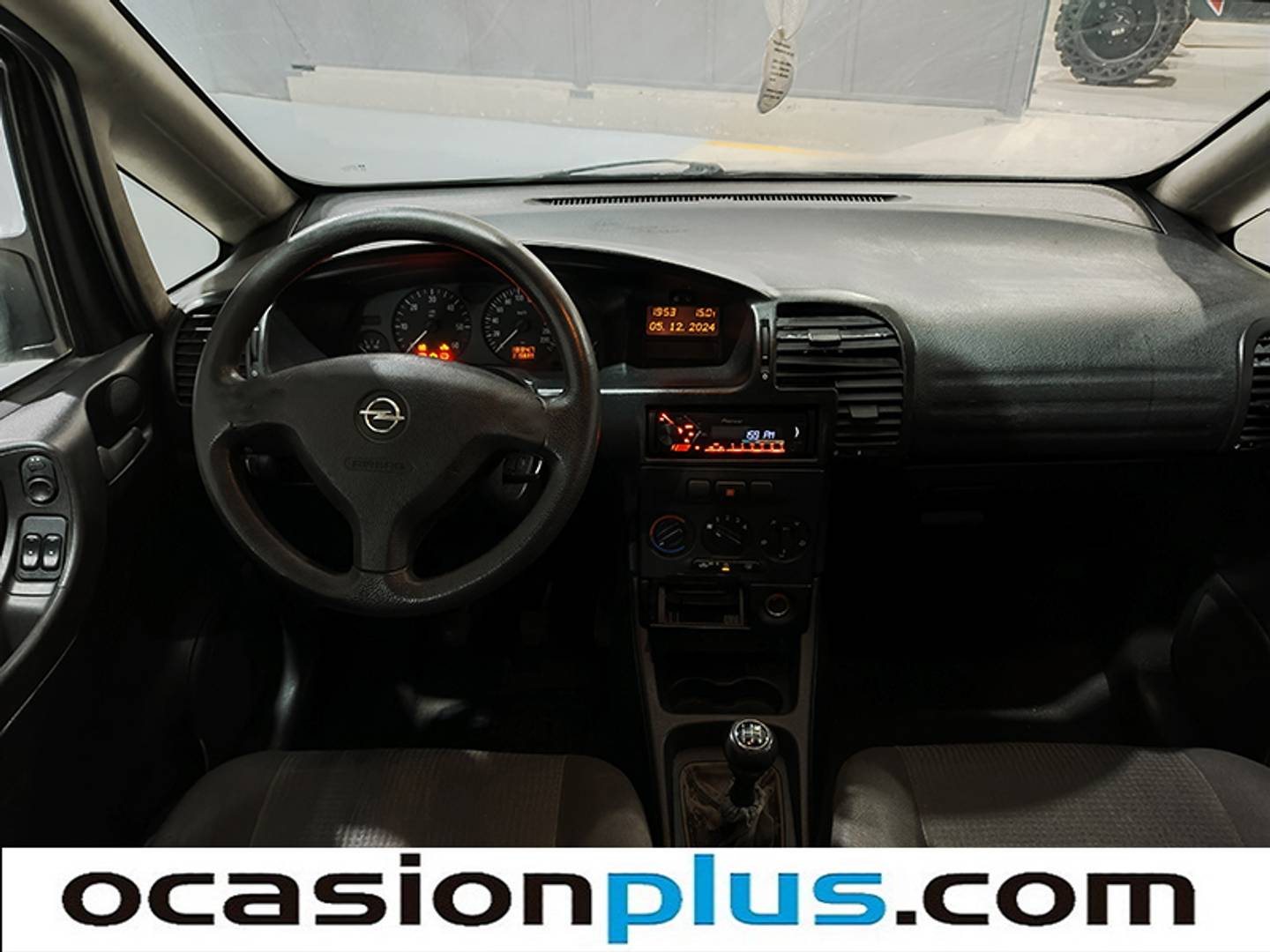 Foto Opel Zafira Opel Zafira 2.0 DTI 16V Club (100 CV) 7 Plazas