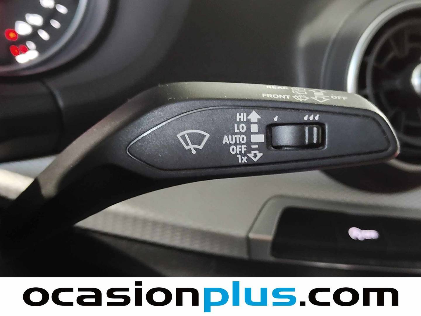 Foto Audi Q2 Audi Q2 Advanced 30 TDI (116 CV)