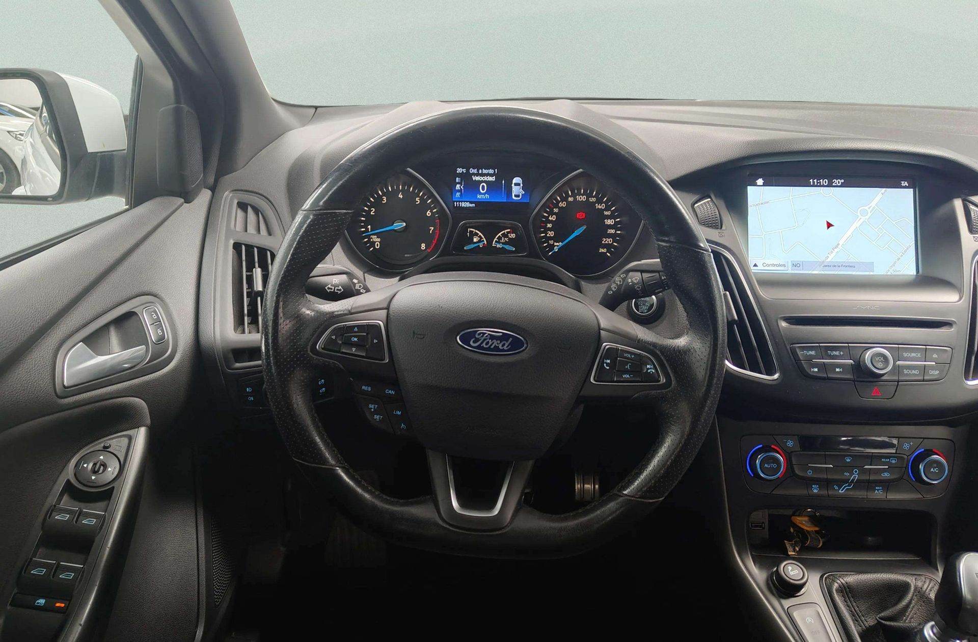 Ford Focus 1.0 EcoBoost ST-Line - foto 18
