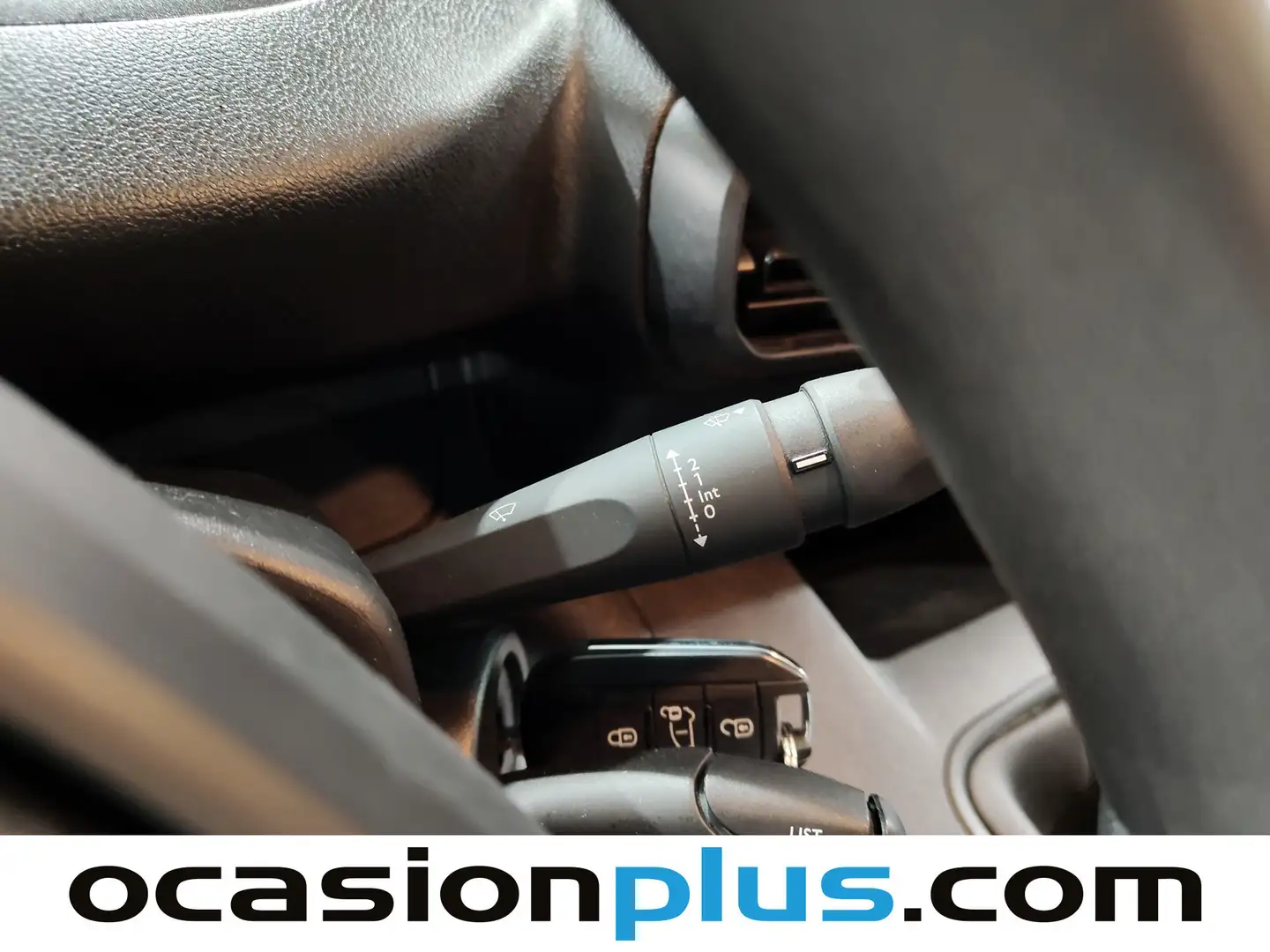 Foto Peugeot Partner Peugeot Partner BlueHDi 100 S&S Pro Standard 600kg (98 CV)