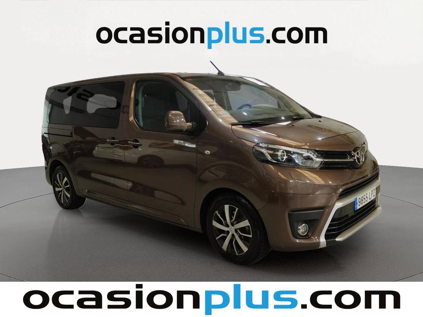 Foto delantera Toyota Proace Verso Toyota Proace Verso 2.0D Family Advance L1 Auto (145 CV) 8 Plazas derecha