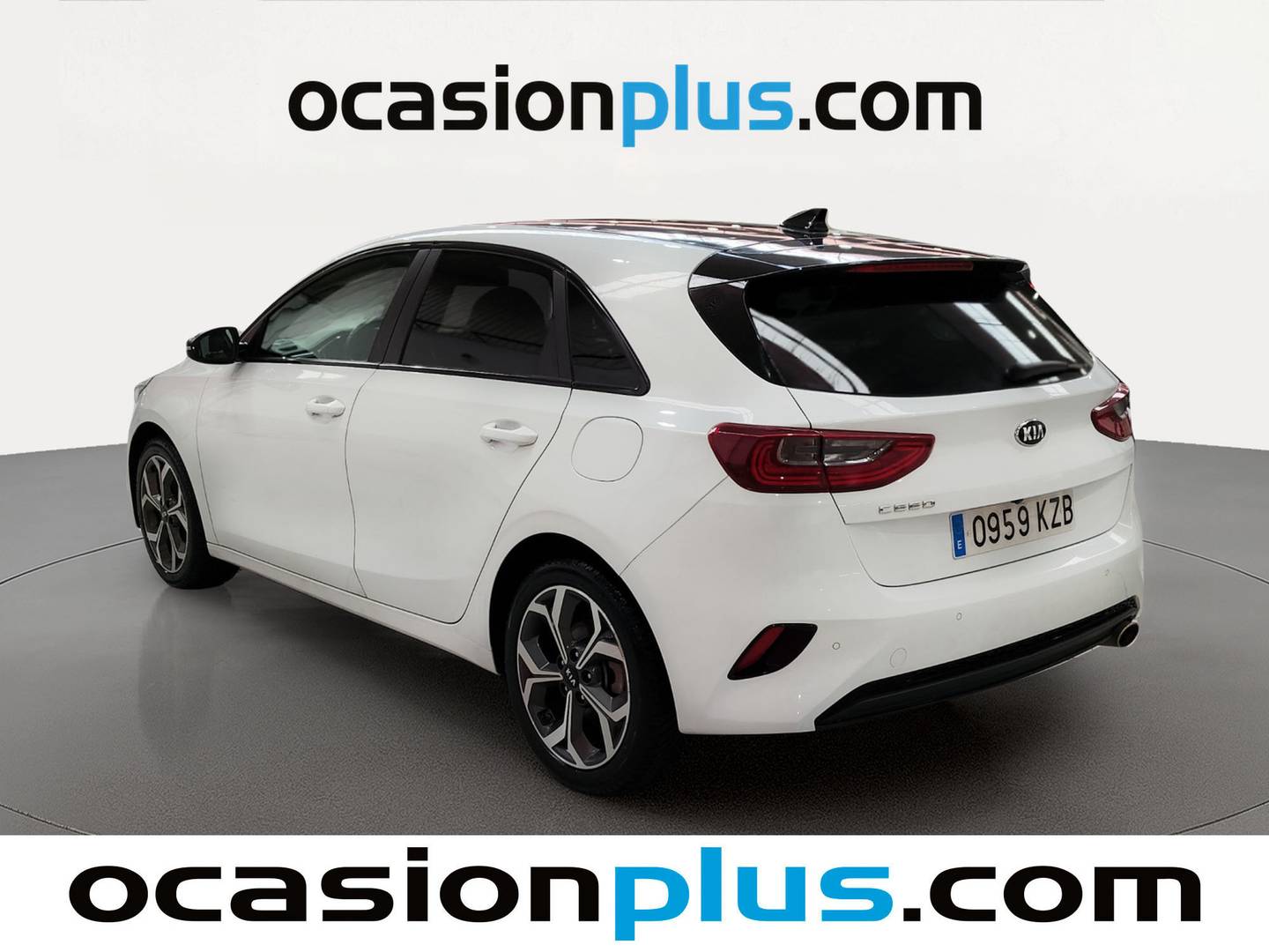Foto delantera KIA Ceed KIA Ceed 1.0 T-GDi Tech (120 CV) derecha
