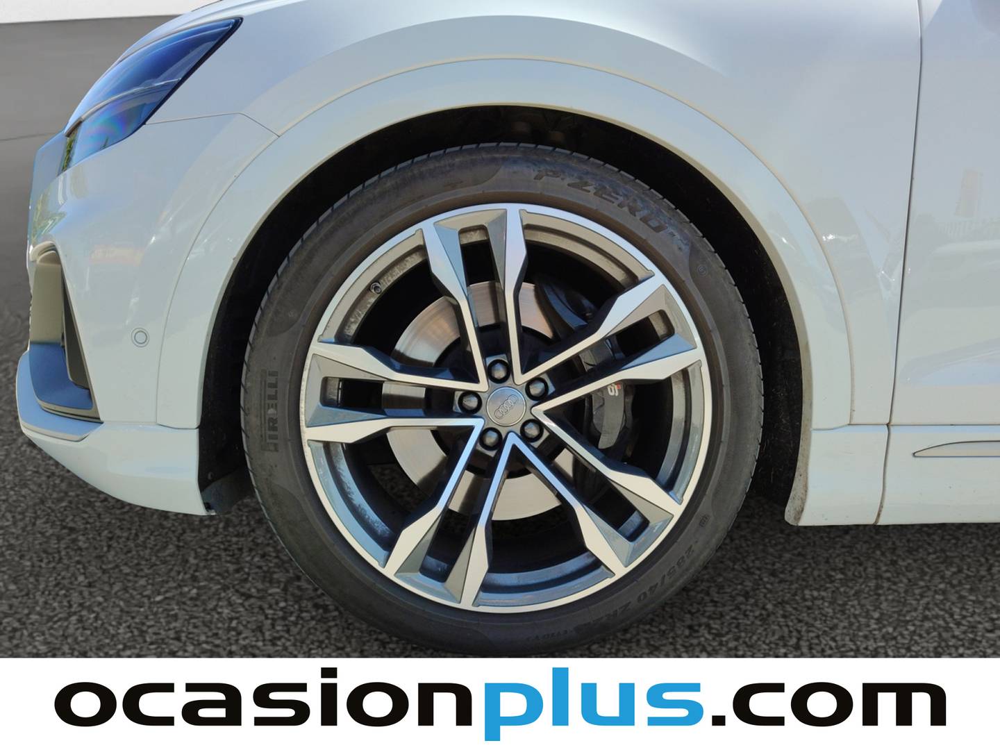 Foto Audi Q8 Audi SQ8 TDI quattro (435 CV) tiptronic Pack S-Line