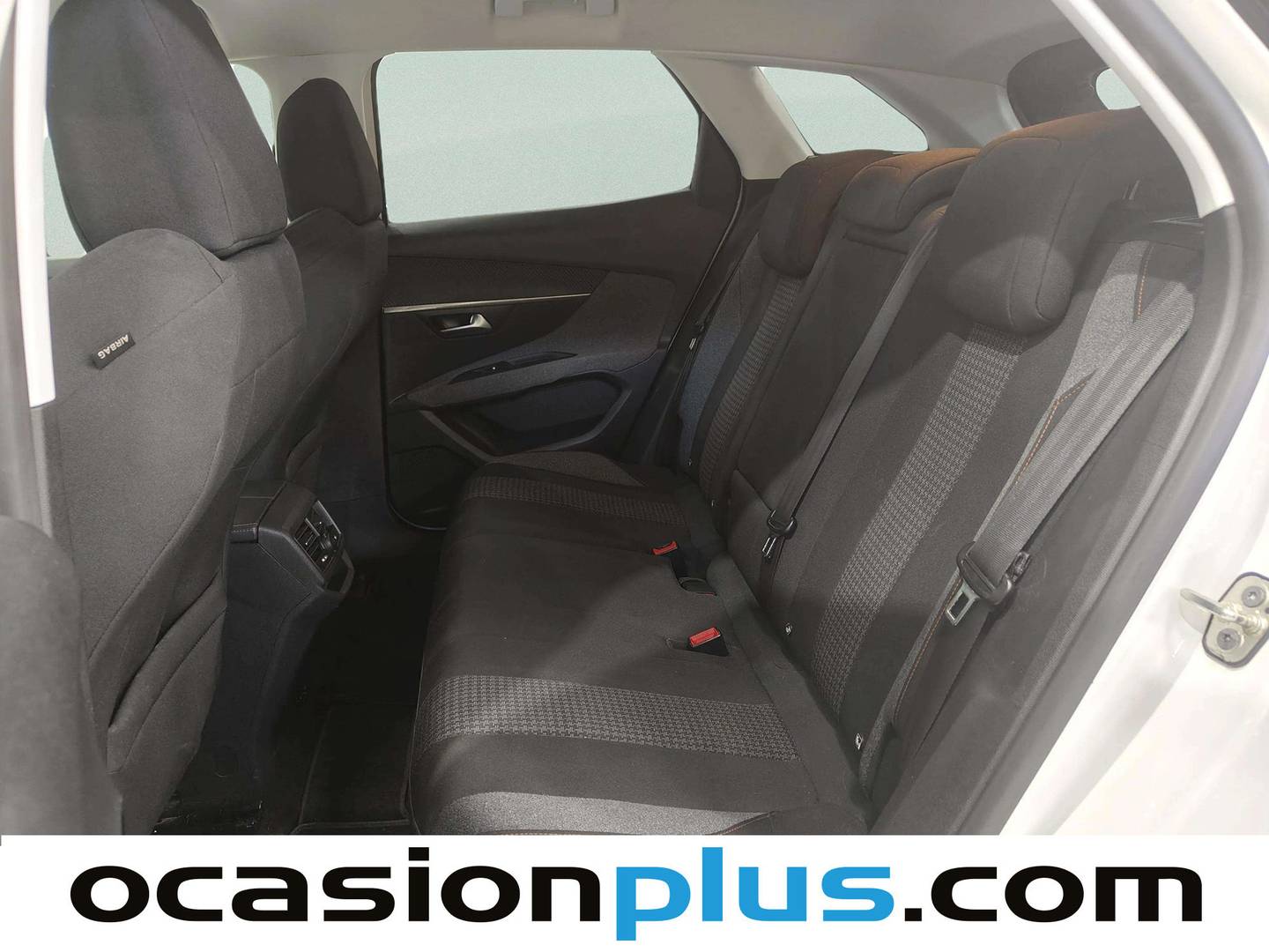 Foto asientos traseros Peugeot 3008 Peugeot 3008 PureTech 130 S&S Active (130 CV)