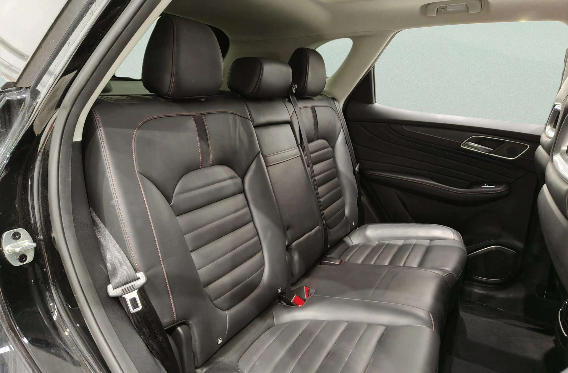 MG HS eHS 1.5 T-GDi PHEV Luxury - foto 23
