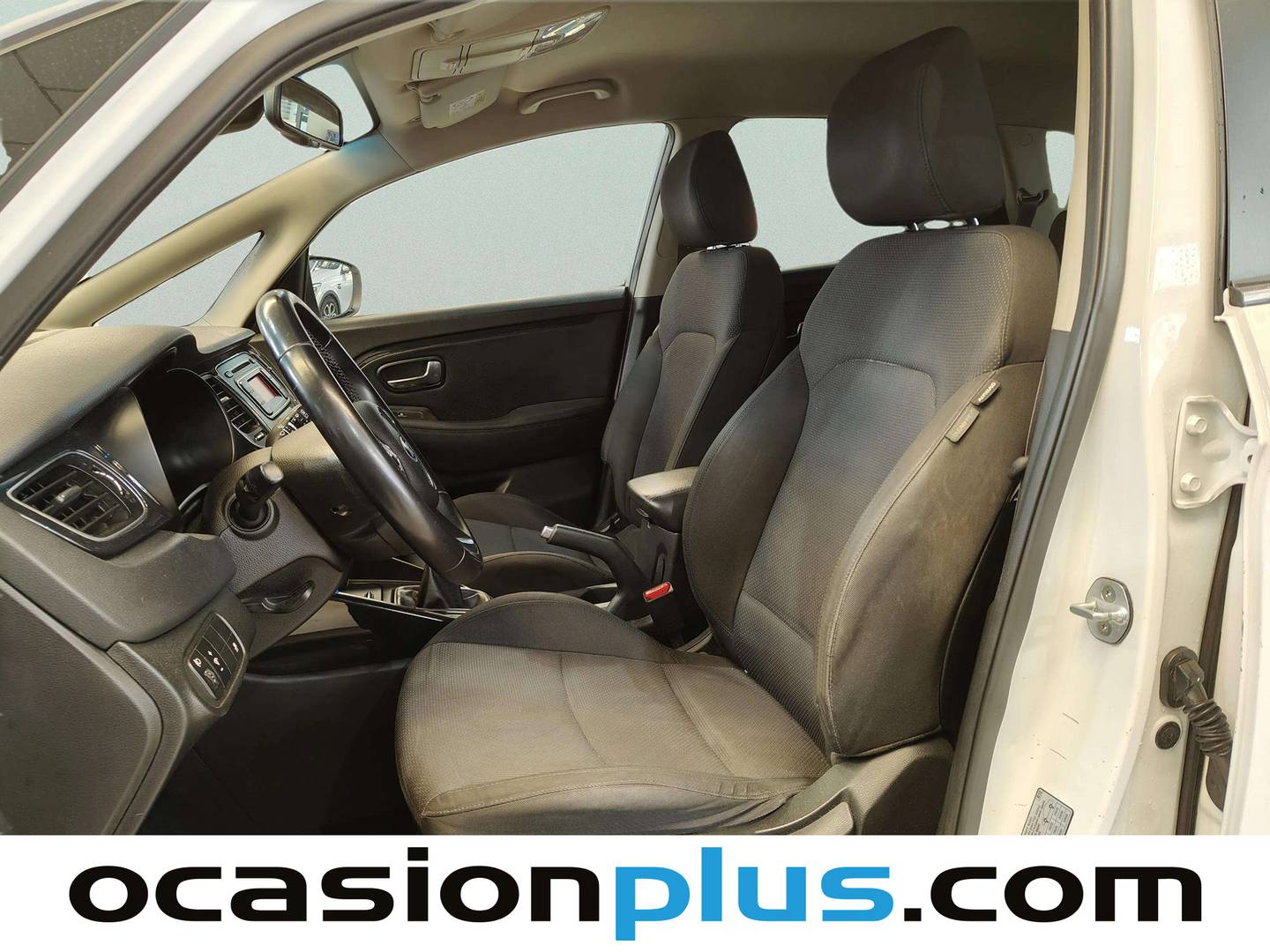 Foto asientos delanteros KIA Carens KIA Carens 1.6 GDi Drive (135 CV)