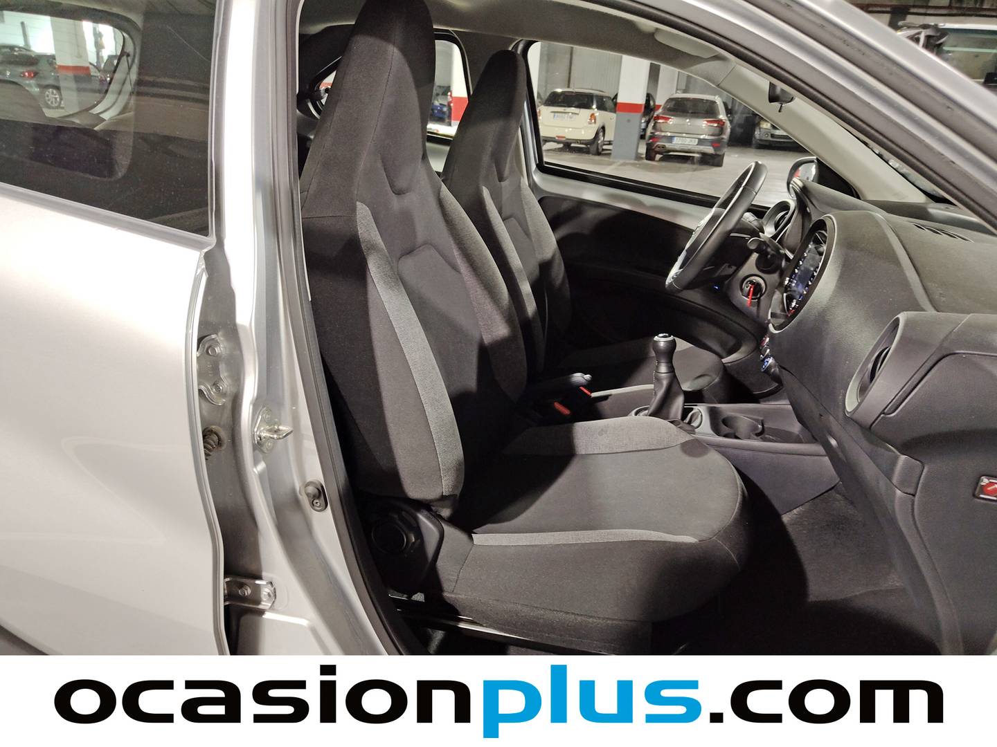 Toyota Aygo X Cross Toyota Aygo X Cross 1.0 VVT-I Play (72 CV) seminuevo